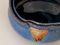 Bowl detail